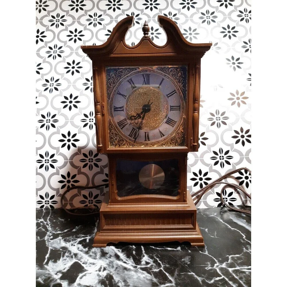 Vintage Sunbeam farmhouse clock kitchen grandma